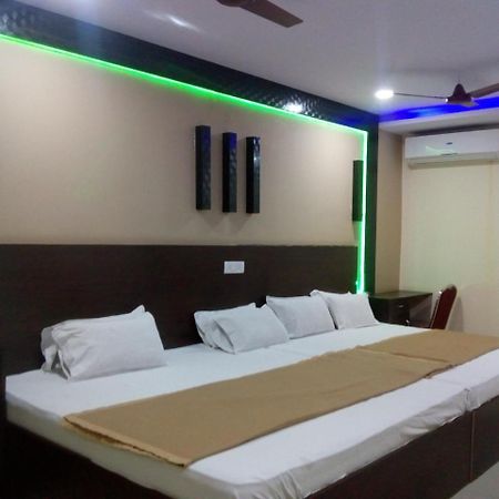 Divya Lodge Hyderabad Luaran gambar