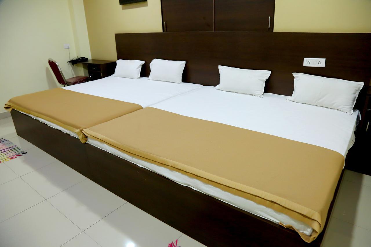 Divya Lodge Hyderabad Luaran gambar