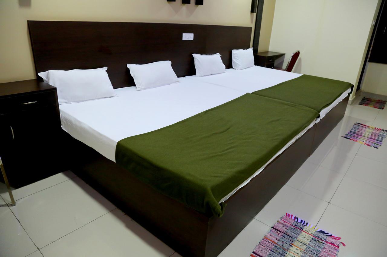 Divya Lodge Hyderabad Luaran gambar